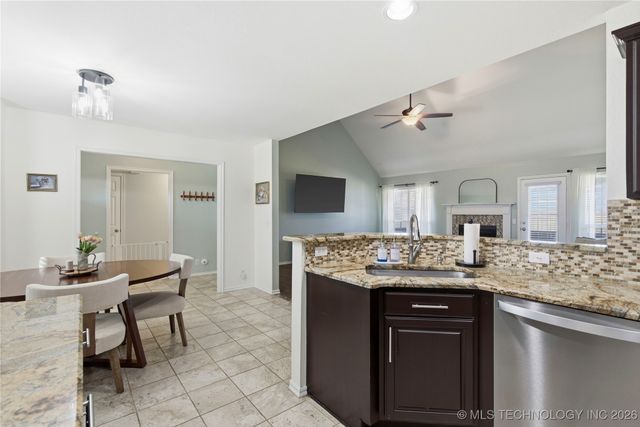 15309 E 89th Street North, Owasso, OK 74055