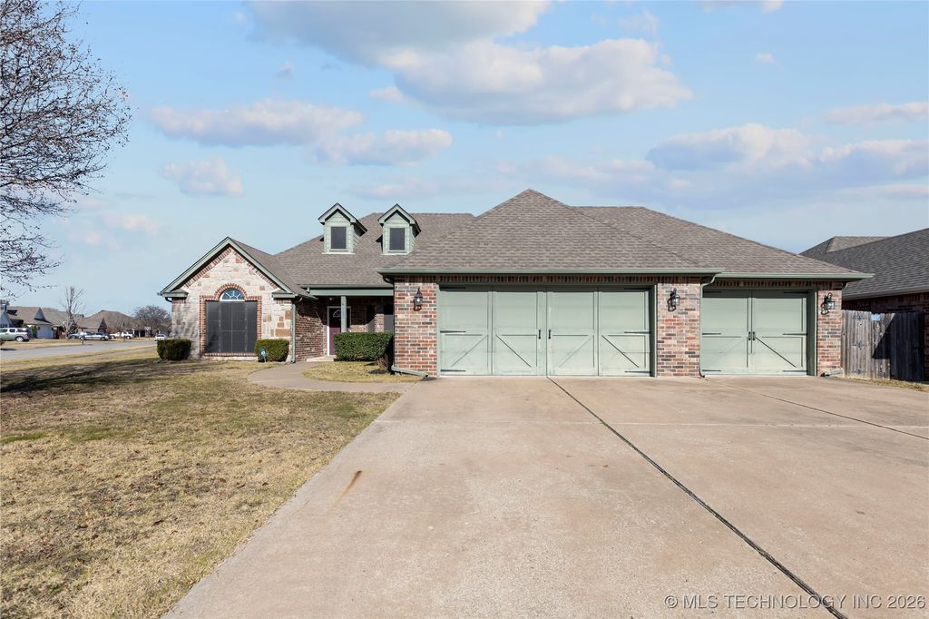 15309 E 89th Street North, Owasso, OK 74055