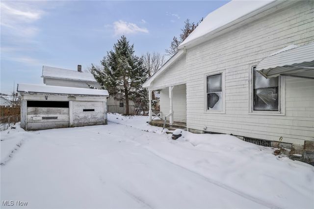 7116 Fullerton Avenue, Cleveland, OH 44105