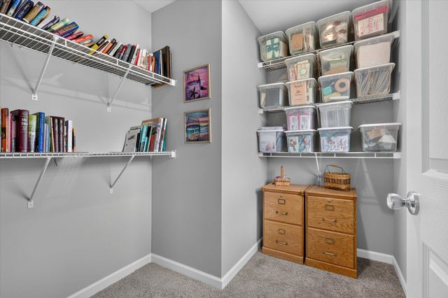 712 Gentry Lane, New Carlisle, IN 46552