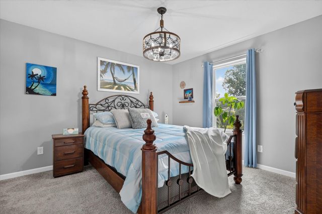 712 Gentry Lane, New Carlisle, IN 46552