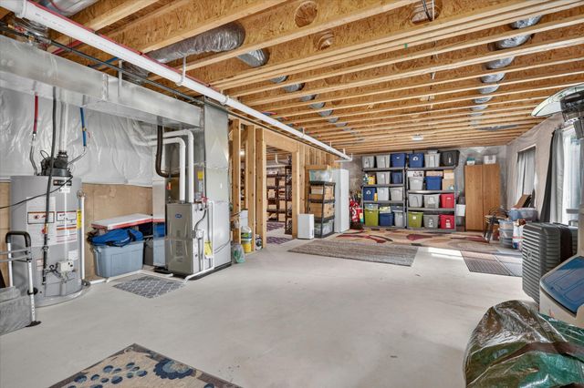 712 Gentry Lane, New Carlisle, IN 46552