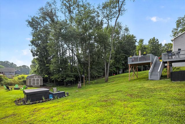 712 Gentry Lane, New Carlisle, IN 46552