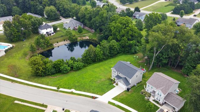 712 Gentry Lane, New Carlisle, IN 46552