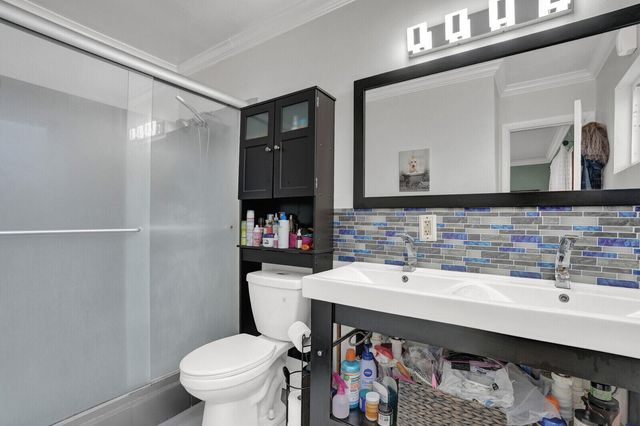 733 SE 10th Avenue, Deerfield Beach, FL 33441