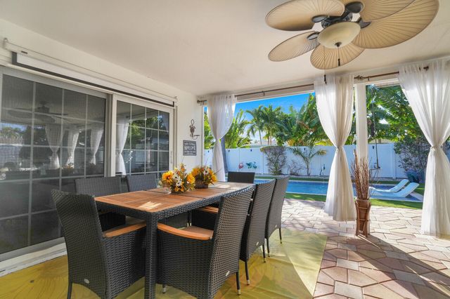 733 SE 10th Avenue, Deerfield Beach, FL 33441