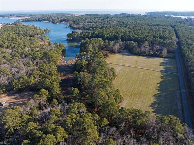 543 Potato Neck RD, Onemo, VA 23130