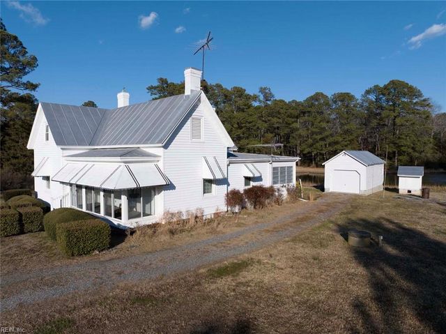 543 Potato Neck RD, Onemo, VA 23130