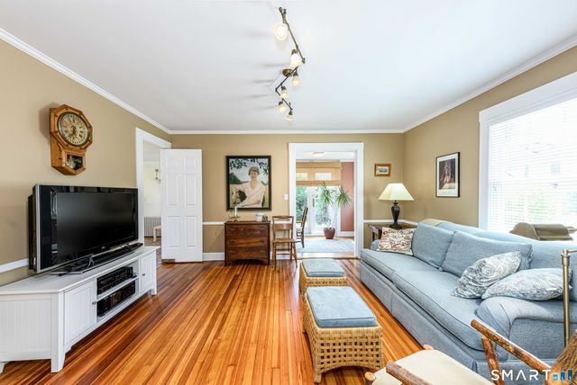 21 Chapel Drive, Branford, CT 06405