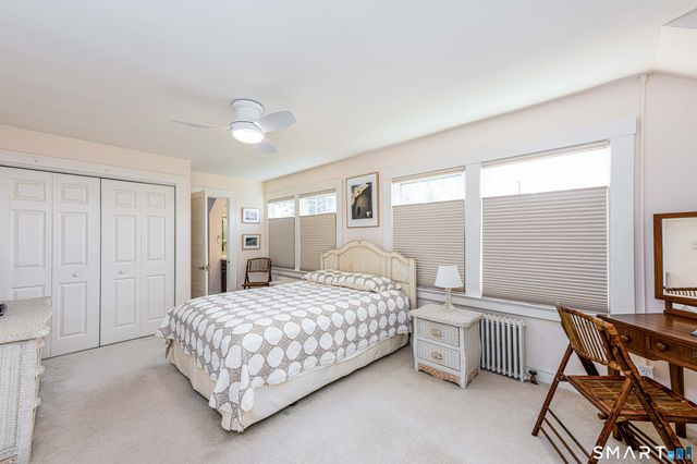 21 Chapel Drive, Branford, CT 06405
