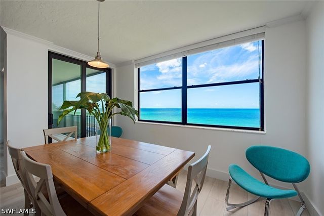 9375 GULF SHORE DR 402, Naples, FL 34108