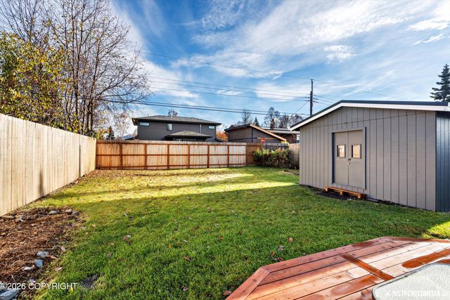 1811 Talkeetna Street, Anchorage, AK 99508