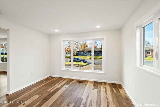 1811 Talkeetna Street, Anchorage, AK 99508