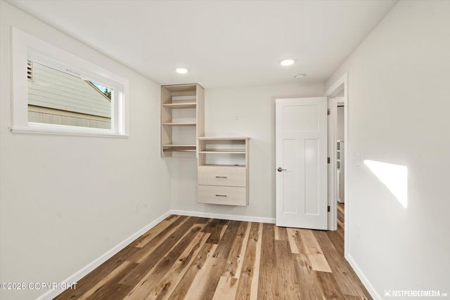 1811 Talkeetna Street, Anchorage, AK 99508