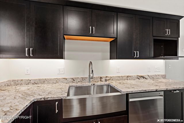 1811 Talkeetna Street, Anchorage, AK 99508