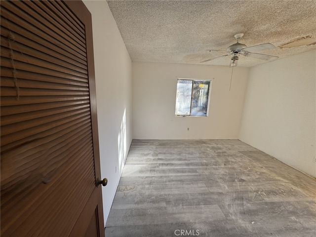 17545 Community Street, Northridge, CA 91325