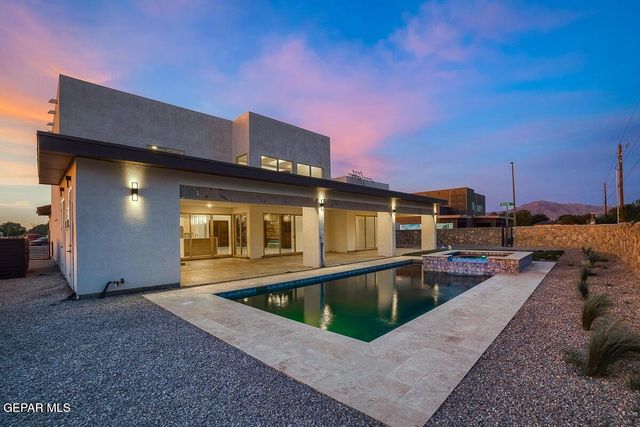 820 West Gate Drive, El Paso, TX 79932