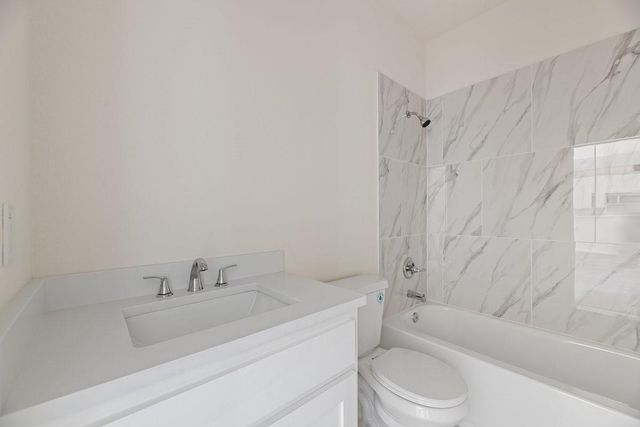 180 Nix Drive, Emory, TX 75440