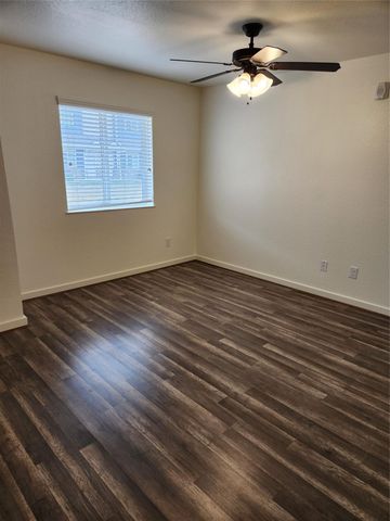 21155 Gosling Road 17C, Spring, TX 77388