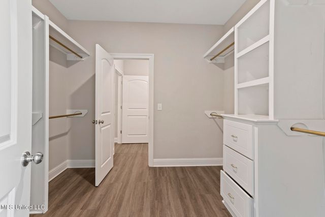 329 Willow Way, Canton, MS 39046