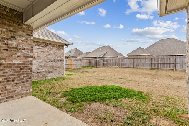 329 Willow Way, Canton, MS 39046