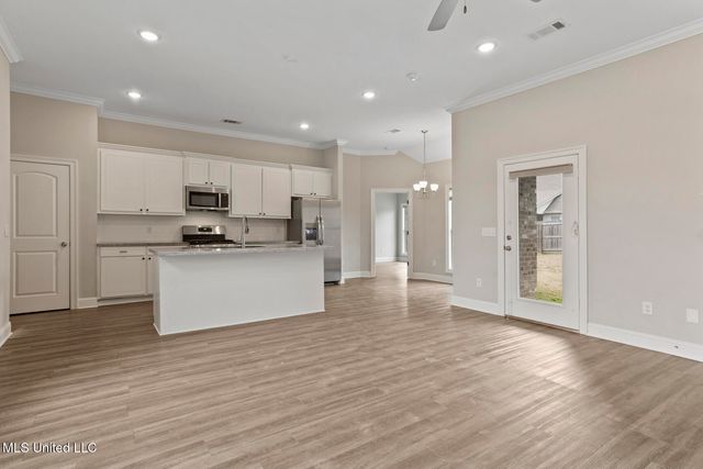 329 Willow Way, Canton, MS 39046