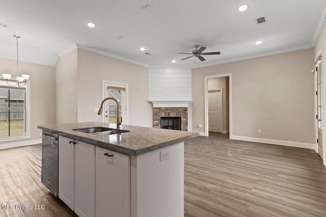 329 Willow Way, Canton, MS 39046