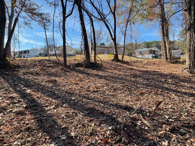 3713 Shamrock Drive, Chattanooga, TN 37406