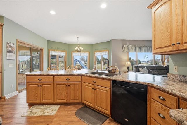 S88W35412 Eagle TERRACE, Eagle, WI 53119