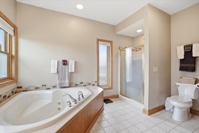 S88W35412 Eagle TERRACE, Eagle, WI 53119