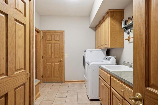 S88W35412 Eagle TERRACE, Eagle, WI 53119