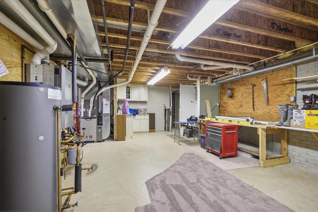 S88W35412 Eagle TERRACE, Eagle, WI 53119