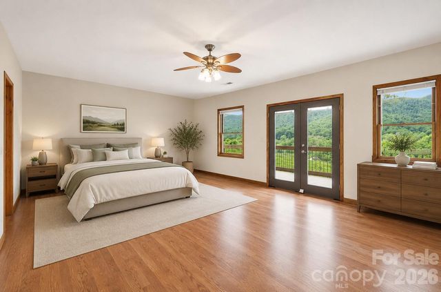 168 Barefoot Cove, Burnsville, NC 28714