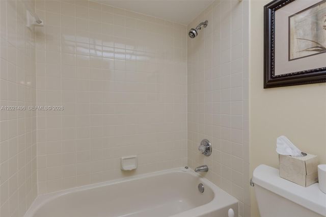 1420 Sheridan Street 3H, Hollywood, FL 33020