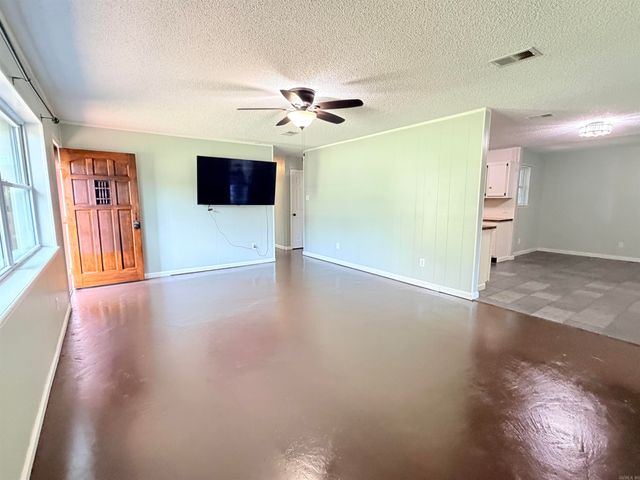 857 Joyce Drive, Benton, AR 72019