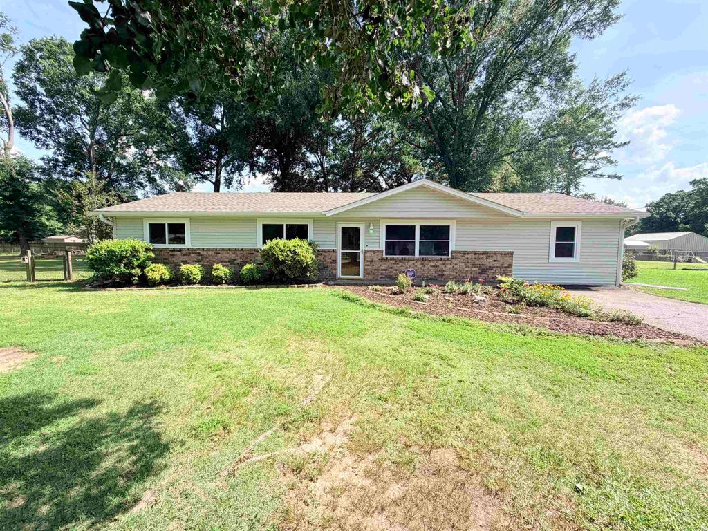857 Joyce Drive, Benton, AR 72019