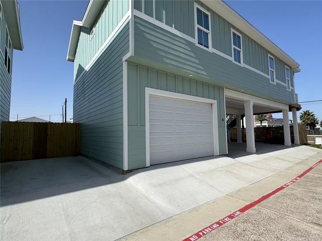 1509 S 11th St 4, Port Aransas, TX 78373