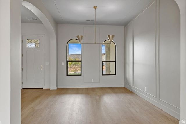 702 S 1220 W, Hurricane, UT 84737