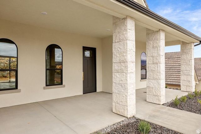 702 S 1220 W, Hurricane, UT 84737