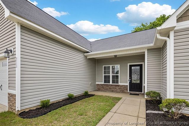 2713 Ally Rayven Drive, Fayetteville, NC 28306