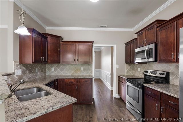 2713 Ally Rayven Drive, Fayetteville, NC 28306