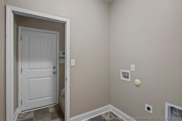 2713 Ally Rayven Drive, Fayetteville, NC 28306