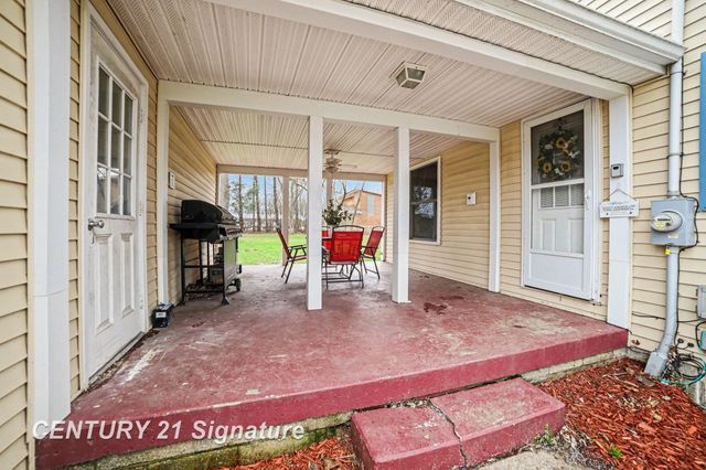 3036 E Miller Road, Midland Twp, MI 48640