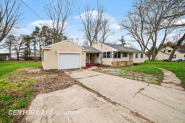 3036 E Miller Road, Midland Twp, MI 48640