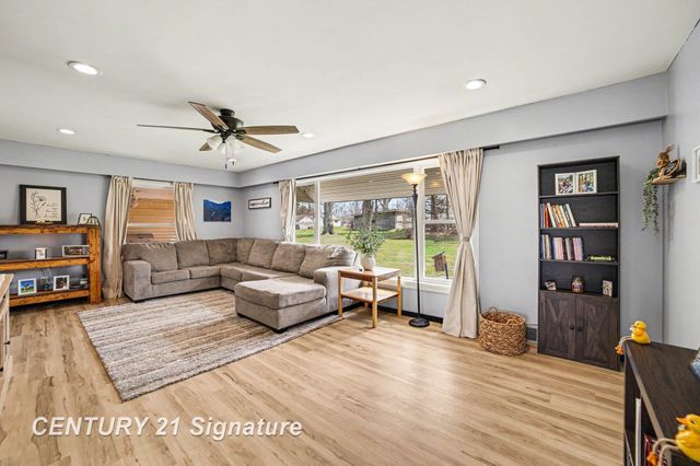 3036 E Miller Road, Midland Twp, MI 48640
