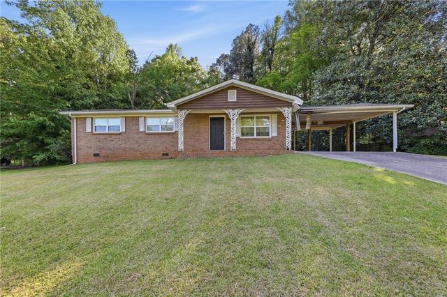 2322 Chestnut Log Loop, Lithia Springs, GA 30122