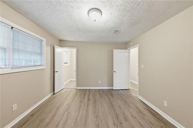 2322 Chestnut Log Loop, Lithia Springs, GA 30122
