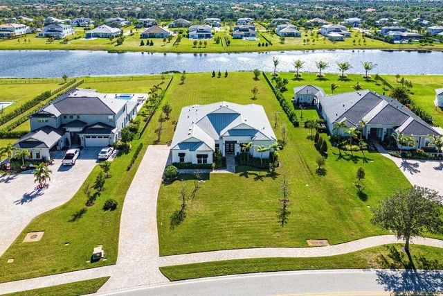 20076 SE Bridgewater Drive, Jupiter, FL 33458