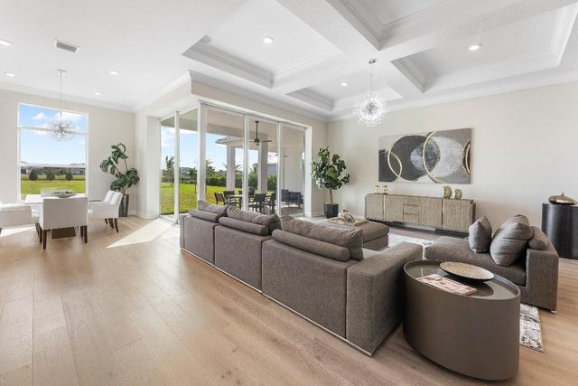 20076 SE Bridgewater Drive, Jupiter, FL 33458