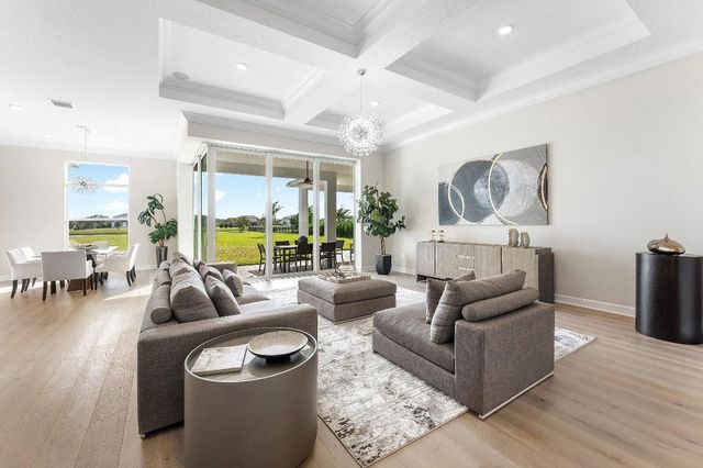 20076 SE Bridgewater Drive, Jupiter, FL 33458